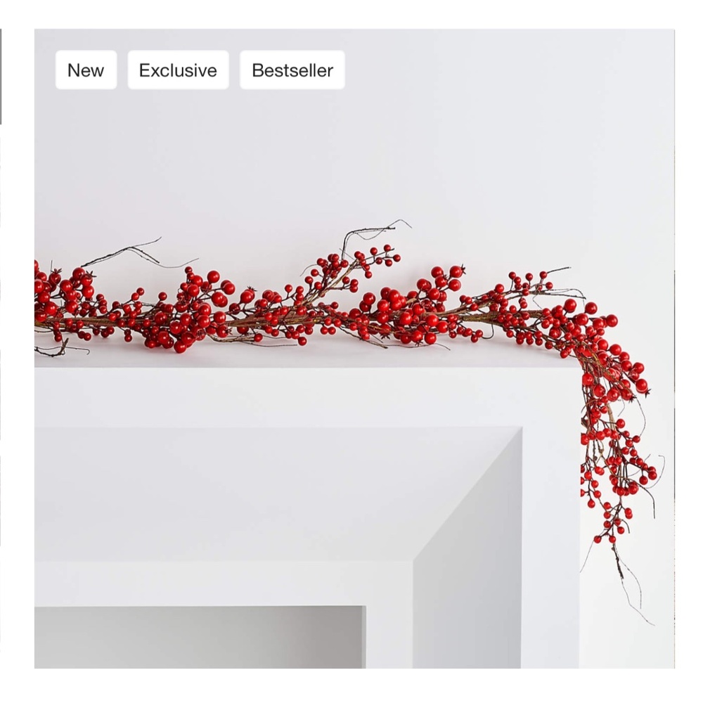 CRATE&BARREL FAUX RED BERRY CHRISTMAS GARLAND 6'
